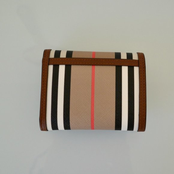 NWT BURBERRY LANCASTER ICON STRIP VINTAGE CHECK - Picture 6 of 9